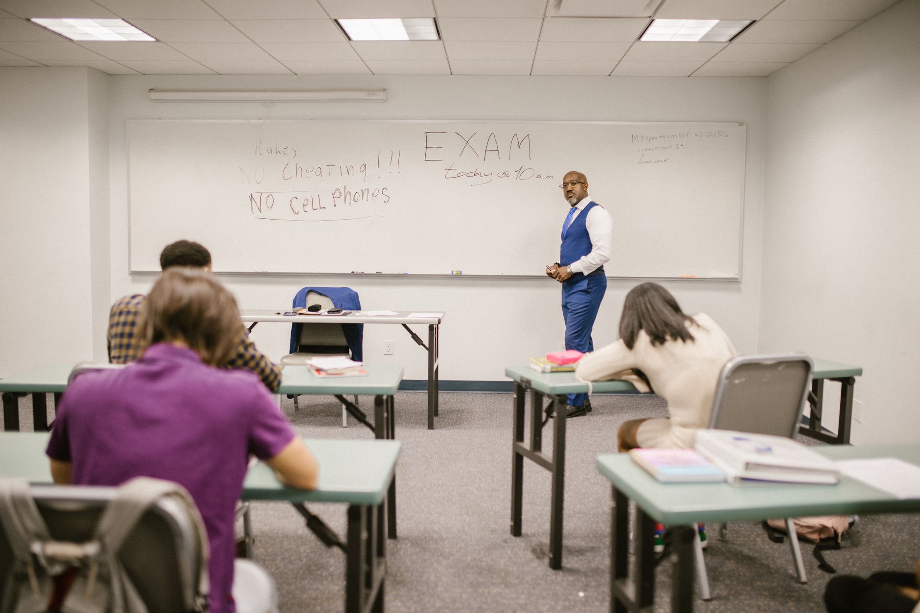 BBA vs B.Com: Which Commerce Degree Should You Choose?